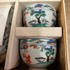 有田焼の急須と湯呑みのセットの画像