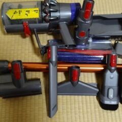 ダイソンコードレスクリーナーV10の画像