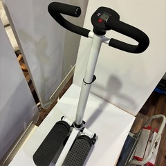 【バナナ苫小牧】使用感あり　夢グループ　健康ステッパー　動作確認済み　高さ980mm 横幅350mmの画像