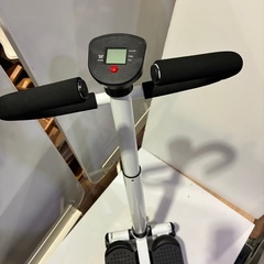 【バナナ苫小牧】使用感あり　夢グループ　健康ステッパー　動作確認済み　高さ980mm 横幅350mmの画像