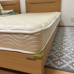 中古シングルベッドの画像