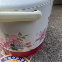 タイガーポータブルクーラー　水筒　保温　キャンプ　お湯お水入れられますの画像