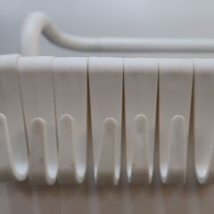 【 直接引取希望 】埼玉県所沢市　オフィス / キッチン / バスルーム、他 完成品 キャスター付収納 2段 サイズ 約 高さ58㎝【中古家具】の画像