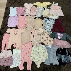 女の子ベビー服たち
の画像