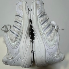 Bonny Schoolシューズの画像