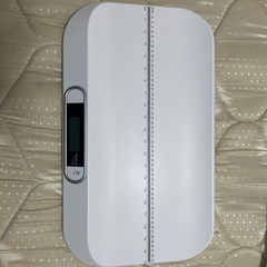 赤ちゃん用体重計の画像