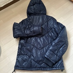 フードジャンパーの画像