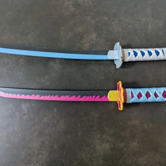 鬼滅の刃 日輪刀風 おもちゃの刀 2本セットの画像