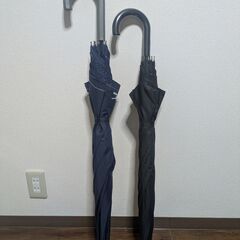 【中古良品～C品】ドライヤー, 替え刃式電動フェイスシェーバー、シュレッダー, 傘×2個の画像