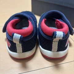 ニューバランス　ベビー　サンダルの画像