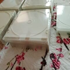 CD  DVD  ケース　45枚の画像