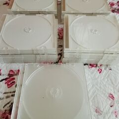 CD  DVD  ケース　45枚の画像