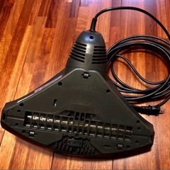  清掃済み、レイコップのふとんクリーナー「RAYCOP BK-200JPR」のレッドモデル の画像