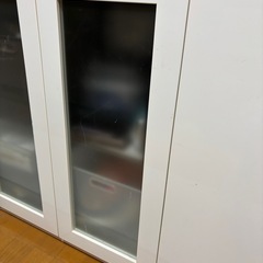 出品年内まで　最終価格鏡面　セミオーダーホワイトサイドボード　　幅180 高さ75 奥行き42 センチの画像