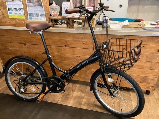 【SALE価格！防犯登録無料！チェーン新品！】6段変速　20インチ折りたたみ自転車　ブラック