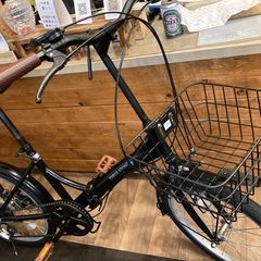 【SALE価格！防犯登録無料！チェーン新品！】6段変速　20インチ折りたたみ自転車　ブラックの画像