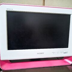 ほぼ未使用だった SONY ピンクのテレビ(ブラビア)KDL-16M1の画像