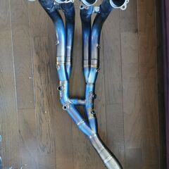 BMW　K67　S1000RR　akrapovic チタンエキゾーストパイプ　の画像