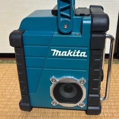 マキタ 充電式ラジオ MR103　本体のみの画像