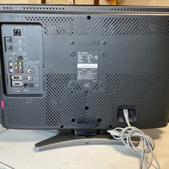 【RKGTV-139】特価！シャープ/26型液晶TV/LC-26E7/中古品/2010年製/来店引取推奨/近隣配達も可の画像