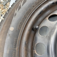 スタッドレス22年製ブリジストンの画像