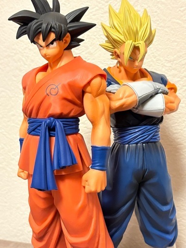 MSP ベジット孫悟空2体セット (ケニ) 牧のフィギュアの中古あげます