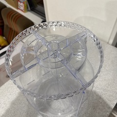 回転収納ラックの画像