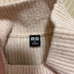 ユニクロ　セーターの画像