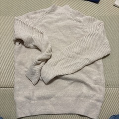 ユニクロ　セーターの画像