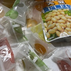 ポシェット入り　お菓子 まとめて！の画像