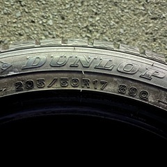 スタッドレスタイヤ４本 205/50R17 89Q ダンロップDuウィンターマックスWM01 バリ溝の画像