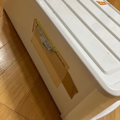 衣装ケースの画像