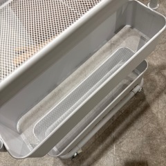 キャスター付き　スチールワゴンの画像