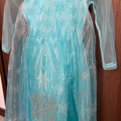 エルサのドレスの画像