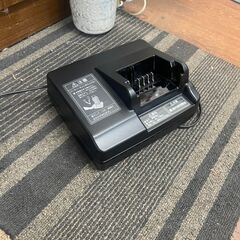 リサイクルショップどりーむ天保山店　No580 ※注)　訳アリ品！　電動アシスト自転車　Panasonic　２６インチ　バッテリー使用不可のため格安販売！　鍵付き　充電器付き　残存バッテリーにてアシスト機能動作確認済みの画像