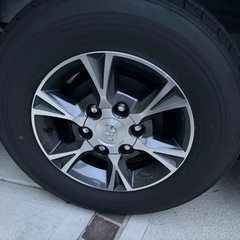 ハイエース 純正アルミホイール＆タイヤセットの画像
