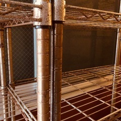 かなり錆有りスチールラック4台セットの画像