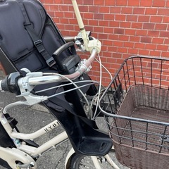 BRIDGESTONE HYDEE II 電動アシスト自転車 チャイルドシート付3人乗り アイボリーの画像