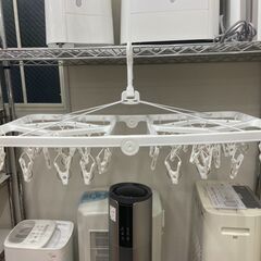 洗濯物干し 折りたたみ 角ハンガー ポリカ 丈夫 軽量 物干し 洗濯用品 店頭販売の画像