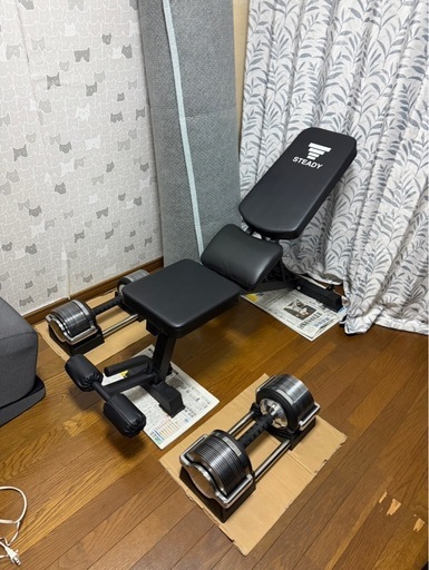 中古ダンベル＆トレーニングベンチセット 可変式ダンベル、ベンチセット