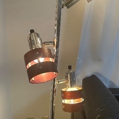 間接照明　スタンドライトの画像