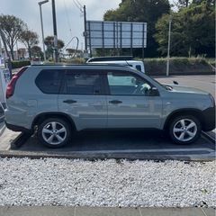 日産　エクストレイルの画像