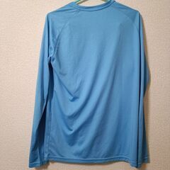 【USED】速乾性の長袖Tシャツの画像
