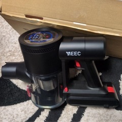 掃除機 コードレス軽量 サイクロン式 スティッククリーナー 伸縮型　ジャンク品の画像