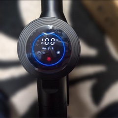 掃除機 コードレス軽量 サイクロン式 スティッククリーナー 伸縮型　ジャンク品の画像