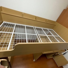 引き取り限定　ニトリ　システムベッドデスクの画像