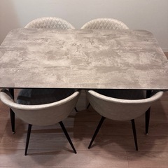 ダイニングテーブルセットの画像