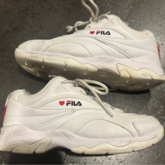 ★女の子　ガールズ　FILA スニーカー　23.5cm★の画像