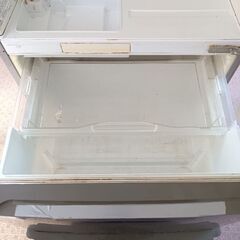 三菱冷蔵庫３段式の画像