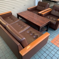 ★応接4点セット★3人掛けソファ・1人掛けソファ・応接木製テーブル・高さ70cm×幅185cm×奥行き80cmの画像